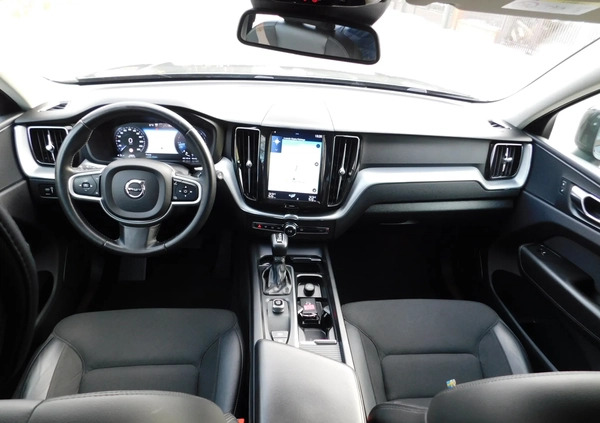 Volvo XC 60 cena 102222 przebieg: 194000, rok produkcji 2018 z Węgorzyno małe 436